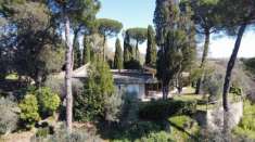 Foto Formello (RM) Via dei Monti di Marvaiata. Villa unifamiliare unico livello immersa nel verde con ampio giardino e box