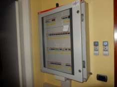 Foto fornovo vendesi 170 mq commerciale