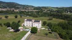 Foto Fossombrone ti presentiamo un opportunit  unica nel suo genere: vendita di un prestigioso casale completamente risanato circondato da ampio parco escl
