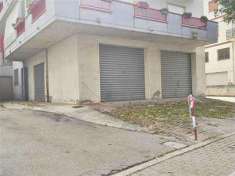 Foto Garage / Posto auto in Vendita, 1 Locale, 45 mq (GUARDIAGRELE)