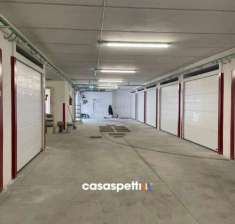 Foto Garage in vendita a Salerno