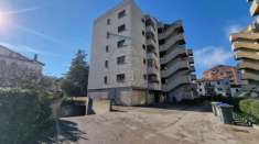 Foto Garage in vendita a Terni