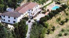Foto Hotel in Vendita, pi di 6 Locali, 2000 mq, Magione (Villa)