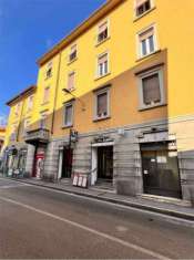 Foto I000035 - CANTU' centro vendiamo attivit  BAR/TABACCHI/EDICOLA