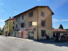 Foto Immobile commerciale in vendita a Cocquio Trevisago - 1 locale 72mq