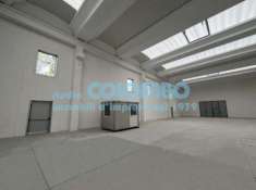 Foto Immobile di 1500 m con 5 locali in affitto a Borgosatollo
