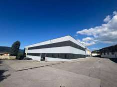 Foto Immobile di 1600 m con 1 locale in affitto a Lumezzane