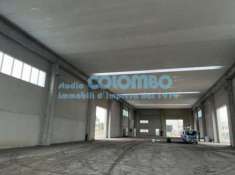 Foto Immobile di 1650 m con 1 locale in vendita a Borgosatollo