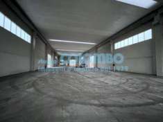 Foto Immobile di 1650 m con 1 locale in vendita a Castenedolo