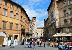 Foto Immobile di 180 m con 3 locali in vendita a Perugia