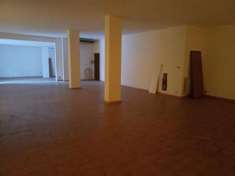 Foto Immobile di 200 m con 1 locale in vendita a Carpi