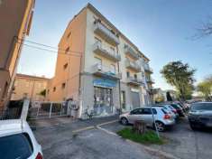 Foto Immobile di 260 m con pi di 5 locali in vendita a Faenza