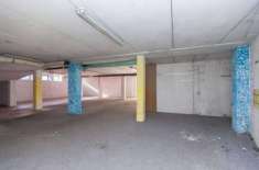 Foto Immobile di 280 m con 1 locale in vendita a Torino