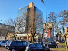 Foto Immobile di 342 m con pi di 5 locali in vendita a Legnano