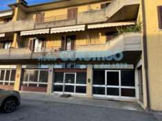 Foto Immobile di 350 m con 5 locali in vendita a Brescia