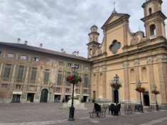 Foto Immobile di 550 m con 4 locali in vendita a Novi Ligure