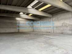 Foto Immobile di 600 m con 1 locale in vendita a Mantova