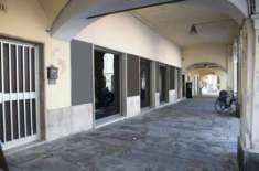 Foto Immobile di 600 m con pi di 5 locali in vendita a Valenza