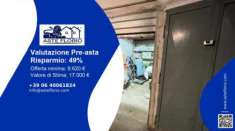 Foto Immobile in asta di 10 m, box auto in vendita a Castellammare di Stabia