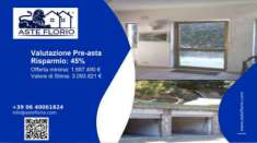 Foto Immobile in asta di 10 m con pi� di 5 locali in vendita a Serrara Fontana