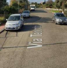 Foto Immobile in asta di 100 m, box auto in vendita a Aci Catena