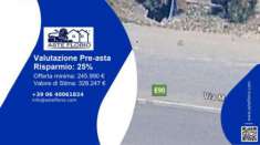 Foto Immobile in asta di 1008 m con pi di 5 locali in vendita a Taranto