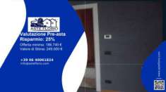 Foto Immobile in asta di 102 m, box auto doppio in vendita a Carpi