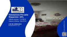 Foto Immobile in asta di 102 m, box auto in vendita a Prato