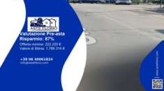 Foto Immobile in asta di 10240 m con pi di 5 locali in vendita a Valdina