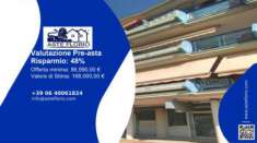 Foto Immobile in asta di 103 m con pi di 5 locali in vendita a Tortoreto