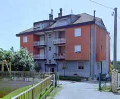 Foto Immobile in asta di 104 m, box auto in vendita a Carlopoli