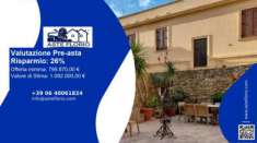 Foto Immobile in asta di 1056 m con pi� di 5 locali in vendita a Salemi