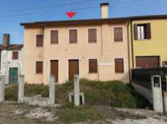 Foto Immobile in asta di 106 m con 3 locali in vendita a Piacenza d'Adige