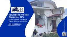 Foto Immobile in asta di 106 m con 5 locali in vendita a Fiumicino