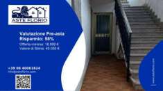 Foto Immobile in asta di 106 m in vendita a Monasterace