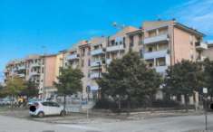 Foto Immobile in asta di 1062 m con pi di 5 locali in vendita a Pedaso