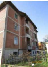 Foto Immobile in asta di 107 m, box auto in vendita a Porto Mantovano