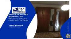 Foto Immobile in asta di 109 m, box auto in vendita a Cassago Brianza