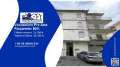 Foto Immobile in asta di 109 m, box auto in vendita a Francavilla d'Ete