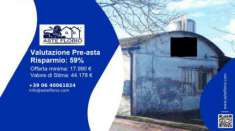 Foto Immobile in asta di 1101 m con pi� di 5 locali in vendita a Crespino