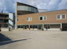 Foto Immobile in asta di 112 m con pi di 5 locali in vendita a Marcianise