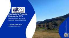 Foto Immobile in asta di 1134 m con pi� di 5 locali in vendita a Venarotta