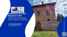 Foto Immobile in asta di 1139 m con pi� di 5 locali in vendita a Asciano