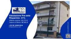 Foto Immobile in asta di 115 m con pi di 5 locali e box auto in vendita a Treia