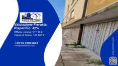 Foto Immobile in asta di 116 m, box auto in vendita a Rovigo