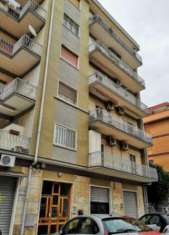 Foto Immobile in asta di 118 m con 4 locali e box auto in vendita a Foggia