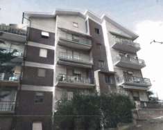 Foto Immobile in asta di 119 m, box auto in vendita a Macerata