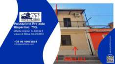 Foto Immobile in asta di 119 m in vendita a Floridia