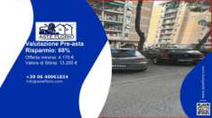 Foto Immobile in asta di 12 m in vendita a Genova