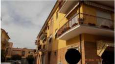 Foto Immobile in asta di 120 m, box auto in vendita a Spoleto